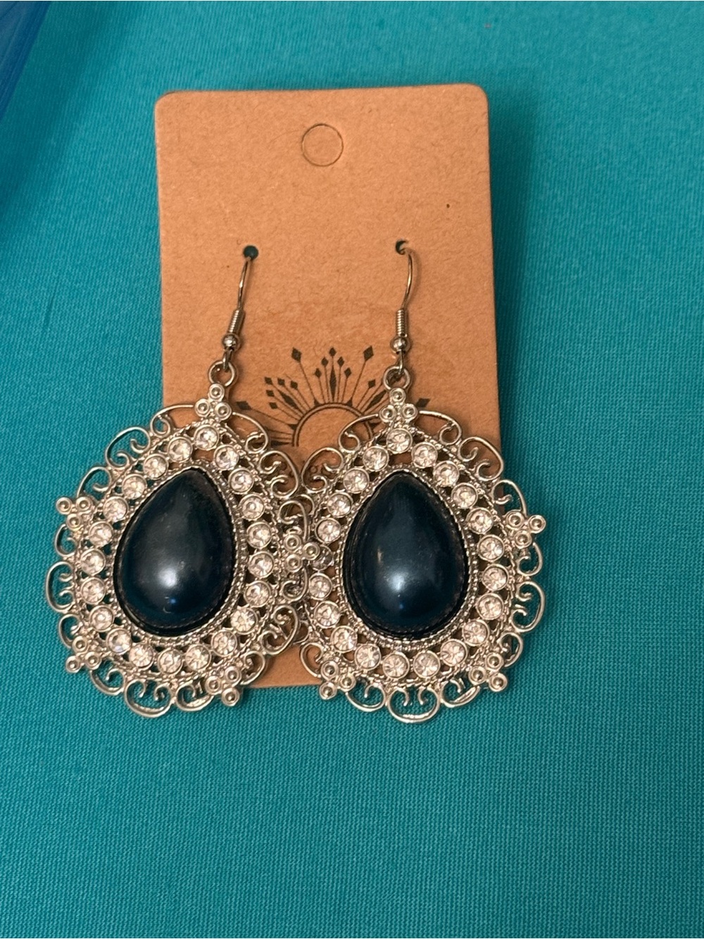 Vintage-Inspired Silver Teardrop Earrings with Dark Teal
